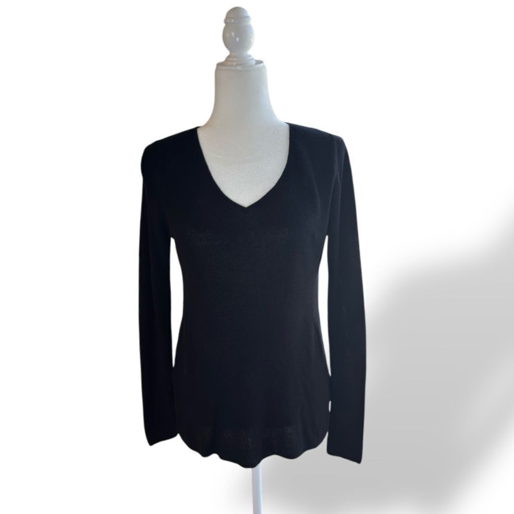 Banana Republic Black V-Neck Women's Sweater Top Sz M